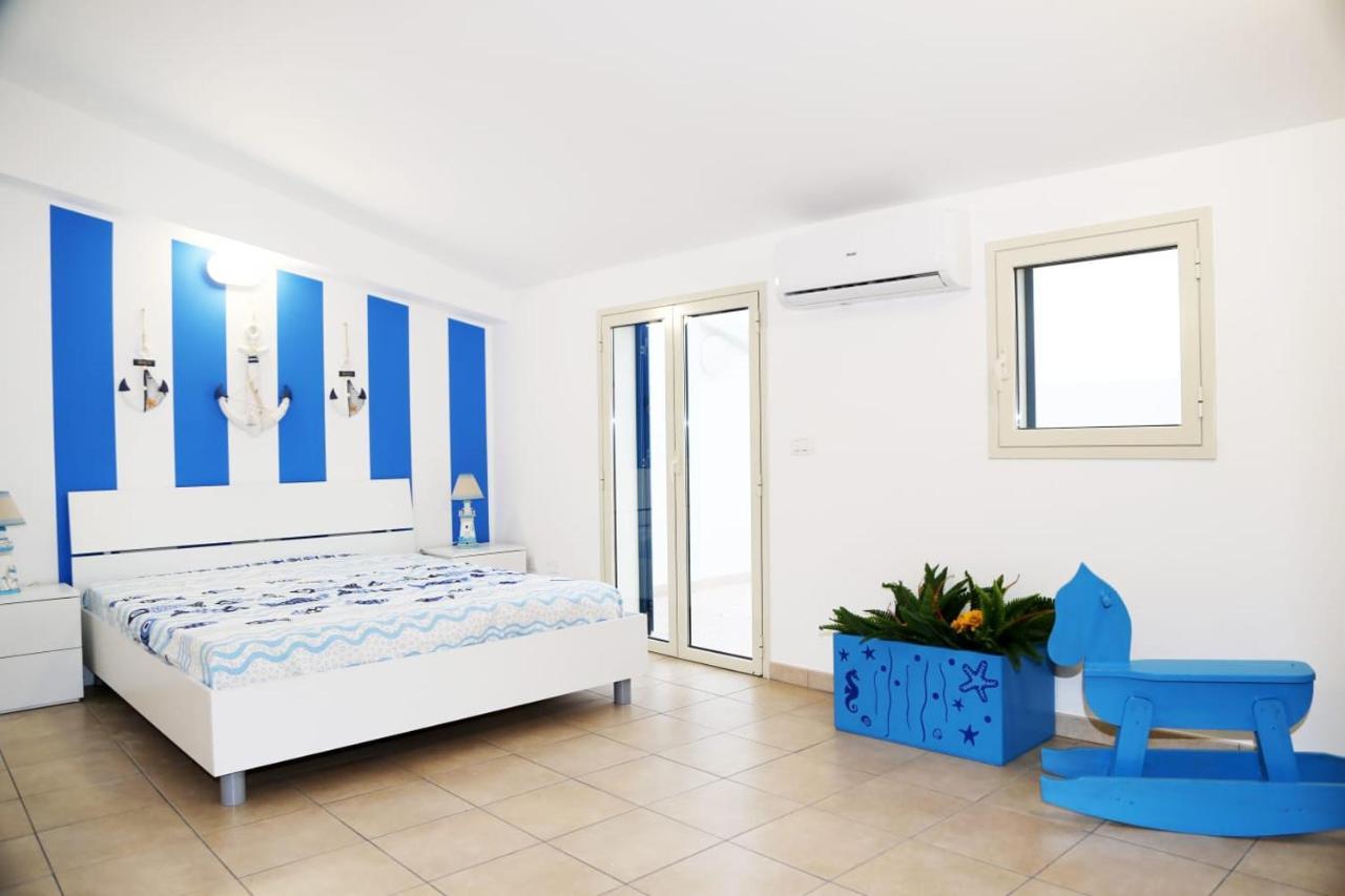 La Stella Di Montalbano Con Parcheggio Privato Apartment ปุนตาเซกกา ภายนอก รูปภาพ